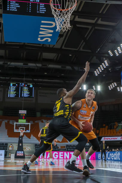 力去调整策 力去调整策